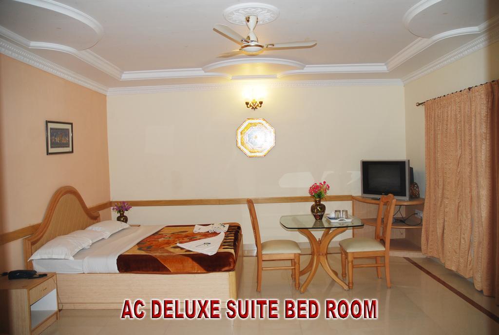 Kishkinda Heritage Resort Hampi Luaran gambar