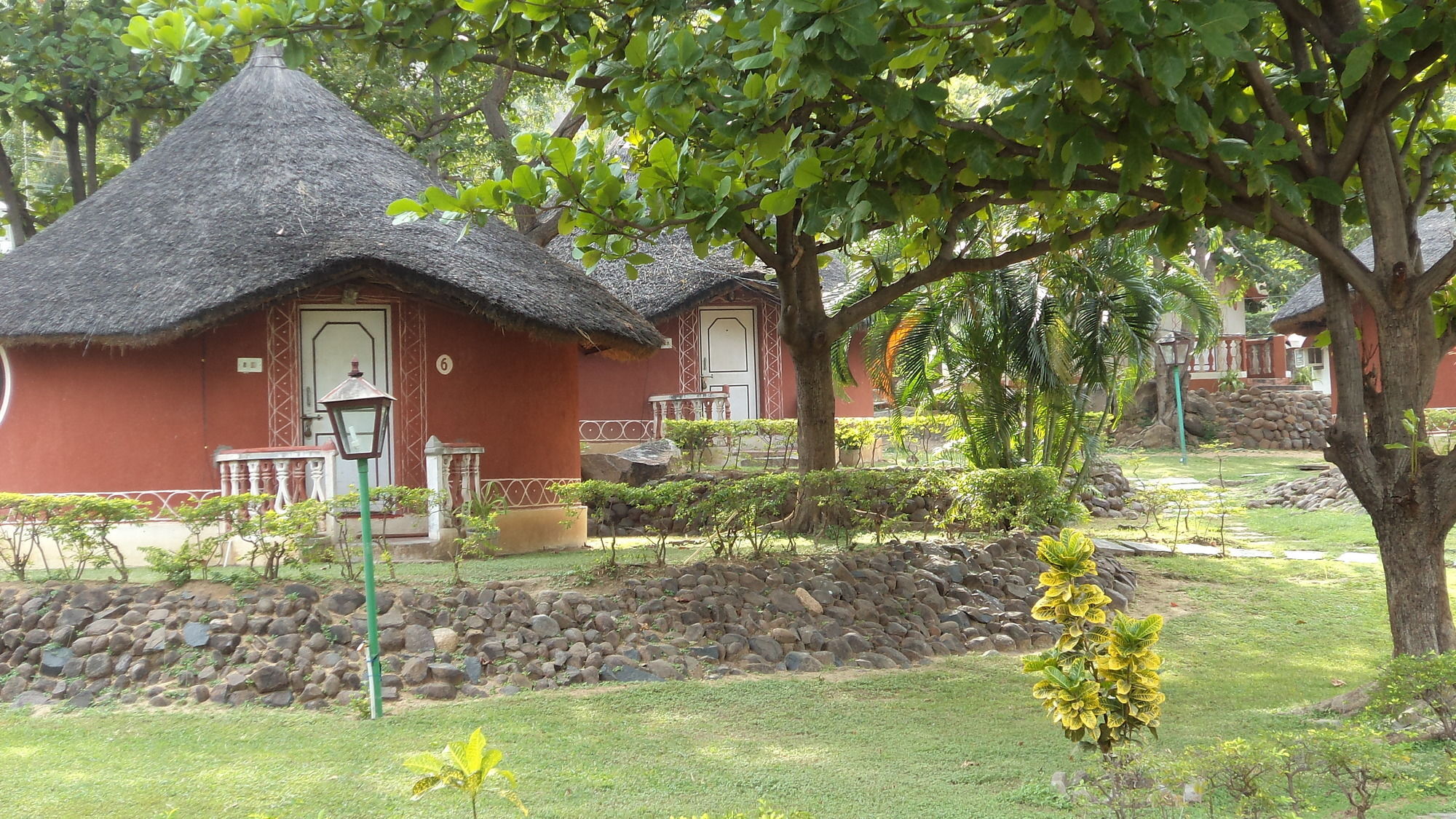 Kishkinda Heritage Resort Hampi Luaran gambar